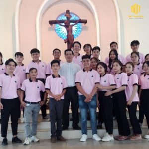 Top 10 Mẫu Áo Giới Trẻ Công Giáo Đẹp, Chất Lượng Nhất 2025